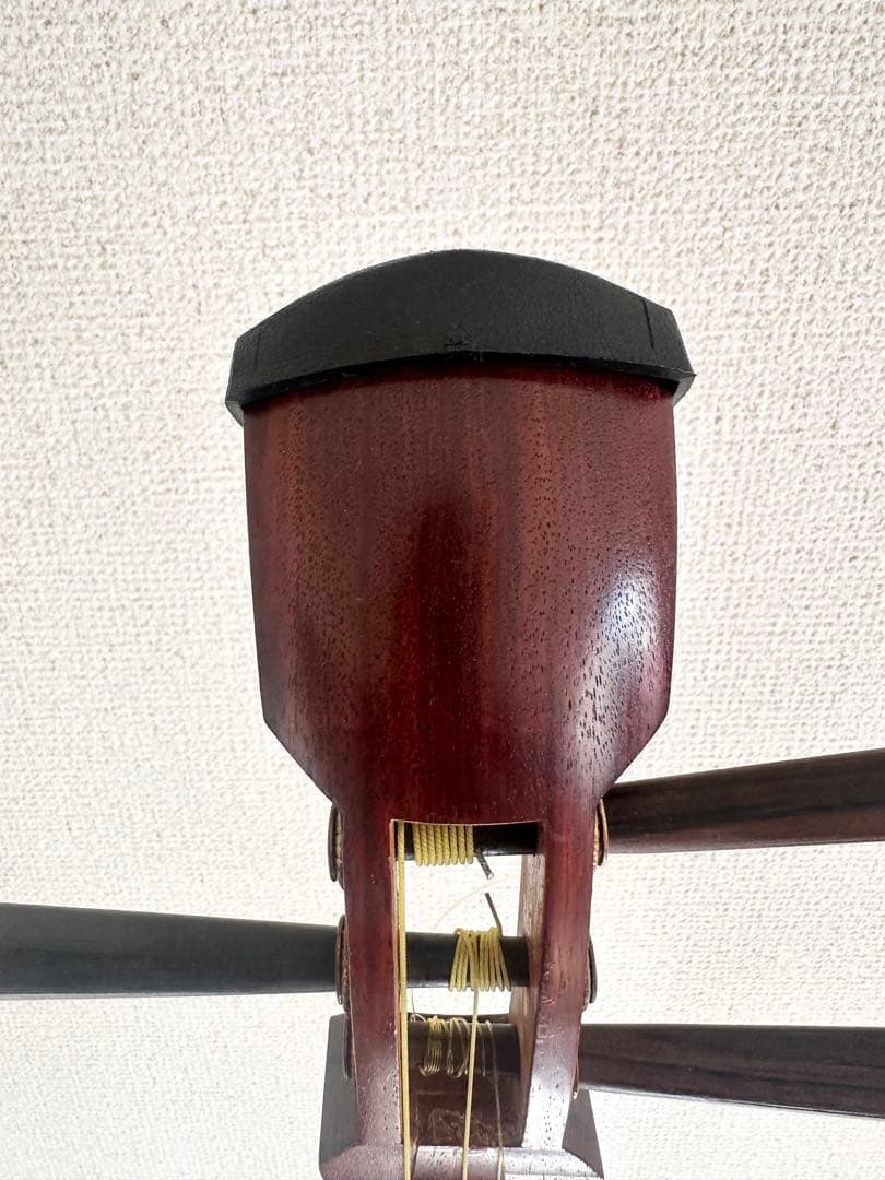 沖縄三線風 和楽器 本体＋撥付き 人工皮　三味線 練習用 胴巻き（和柄）付き
