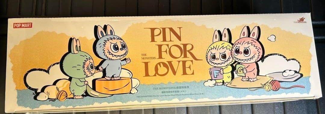 ラブブ LABUBU PIN FOR LOVE イニシャルアルファベット　i I