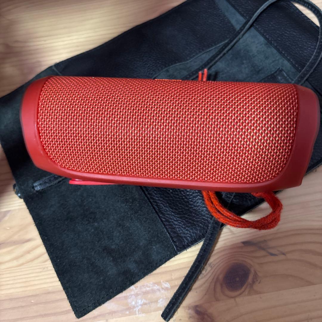 JBL FLIP4 音質は問題なし、1ヶ月前に購入