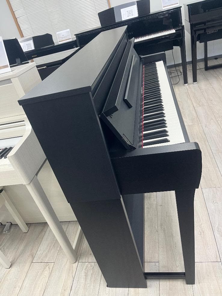 ★85738【電子ピアノ】YAMAHA　CLP785B　22年製