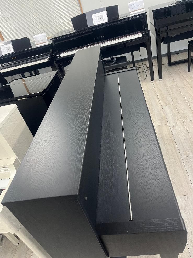 ★85738【電子ピアノ】YAMAHA　CLP785B　22年製