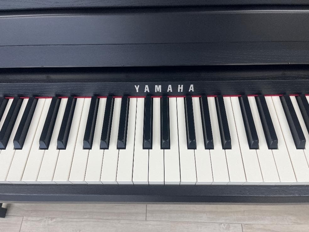 ★85738【電子ピアノ】YAMAHA　CLP785B　22年製