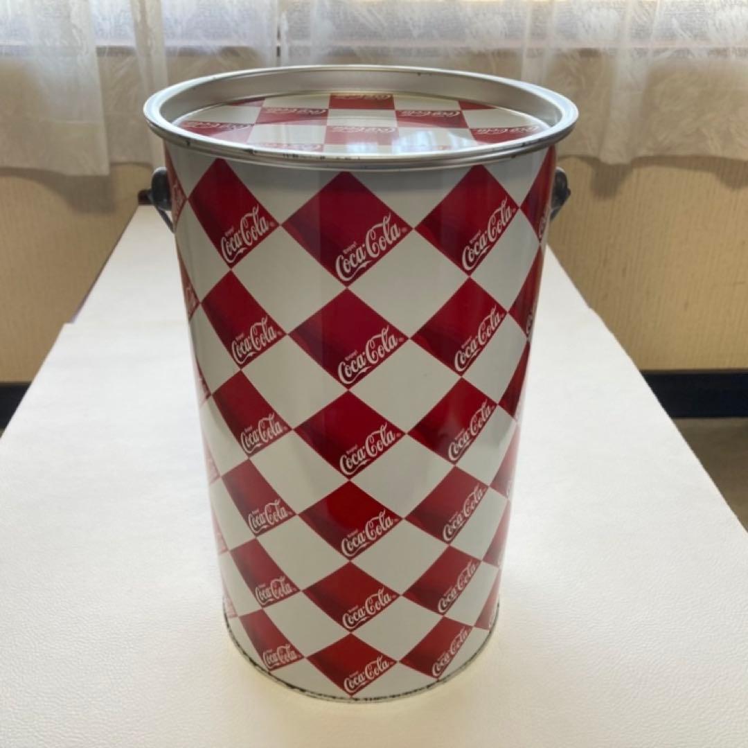 コカコーラ 缶 容器 蓋付き 収納 小物入れ チェック柄 金属 ポップ レトロ