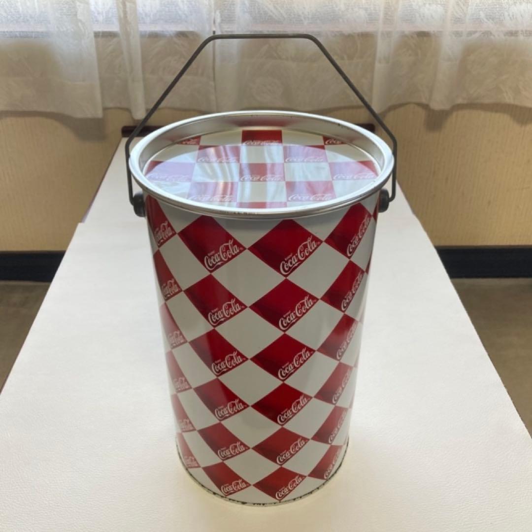 コカコーラ 缶 容器 蓋付き 収納 小物入れ チェック柄 金属 ポップ レトロ