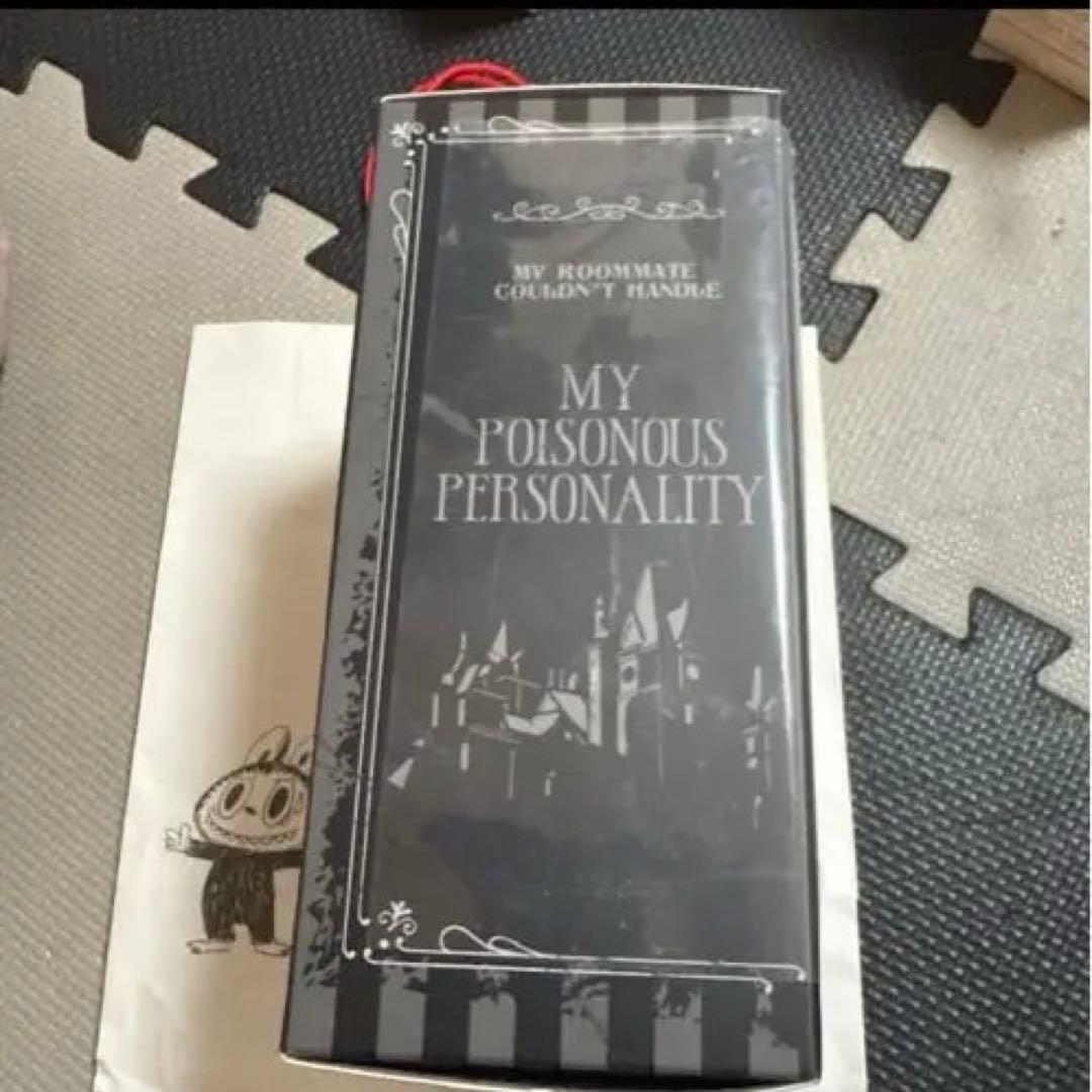 正規品　SKULLPANDA Wednesday NY限定 ぬいぐるみペンダント