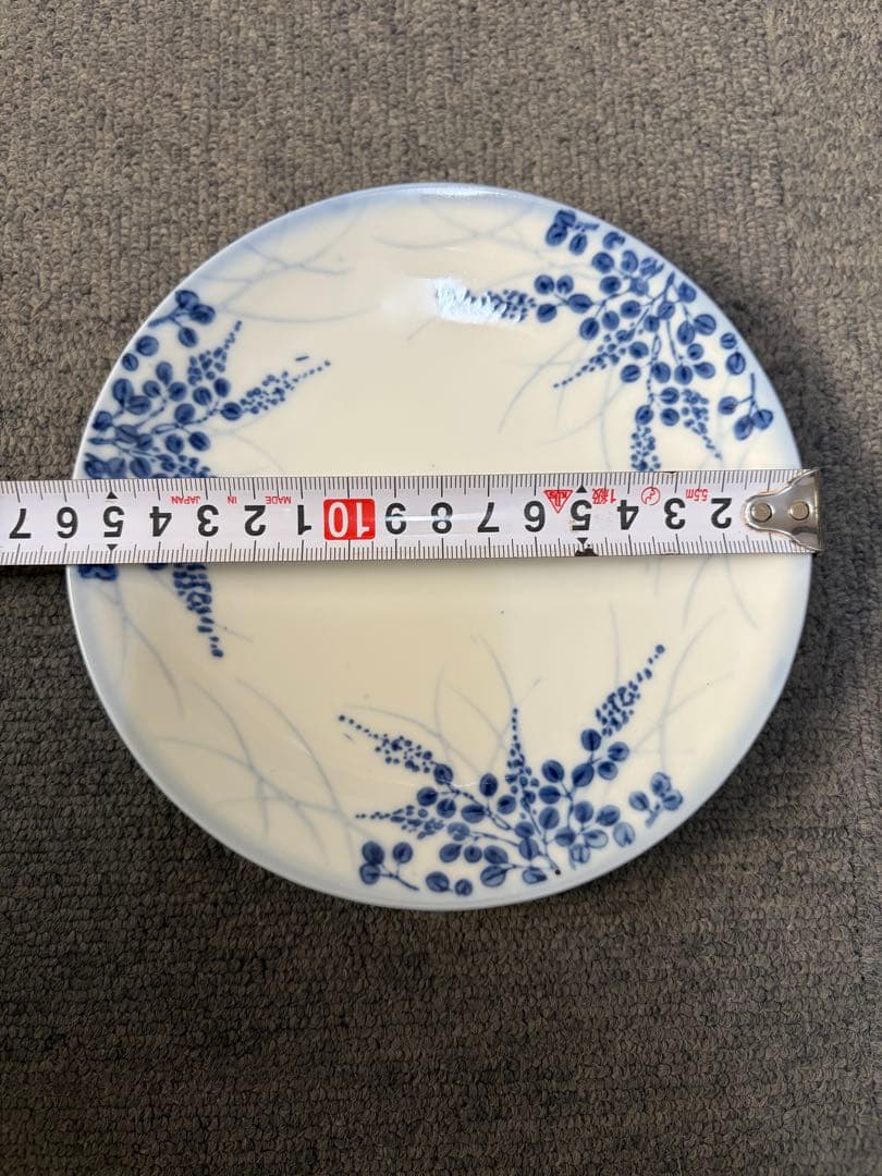 青い花柄の平皿　10皿セット