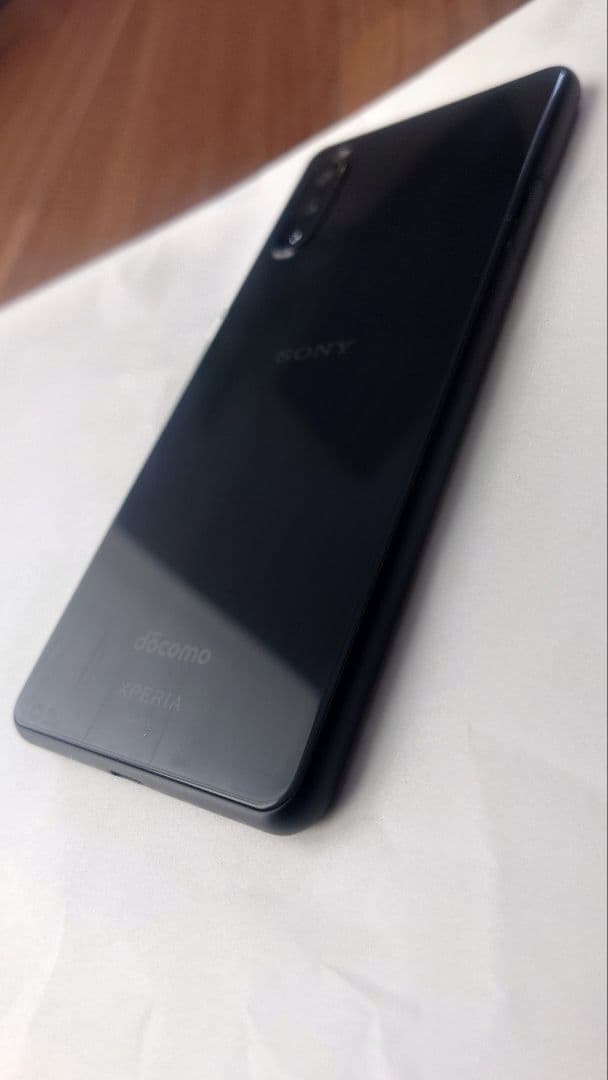 SO-41A Sony Xperia 10 II ブラック ケース付き
