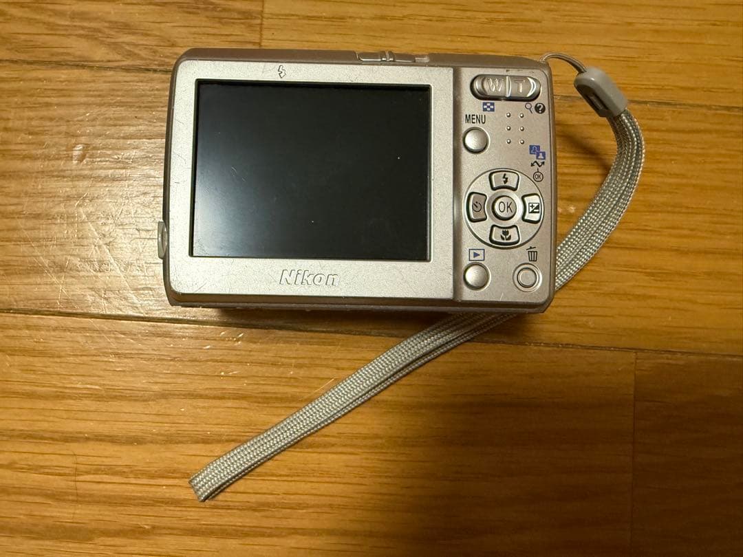 デジタルカメラ Nikon COOLPIX L1