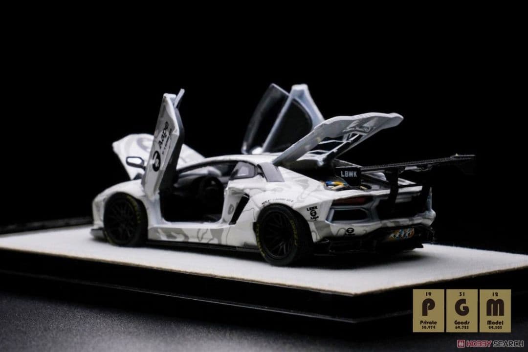 PGM 1/64 LP700 ランボルギーニ アバンタドール LAMBORGHI