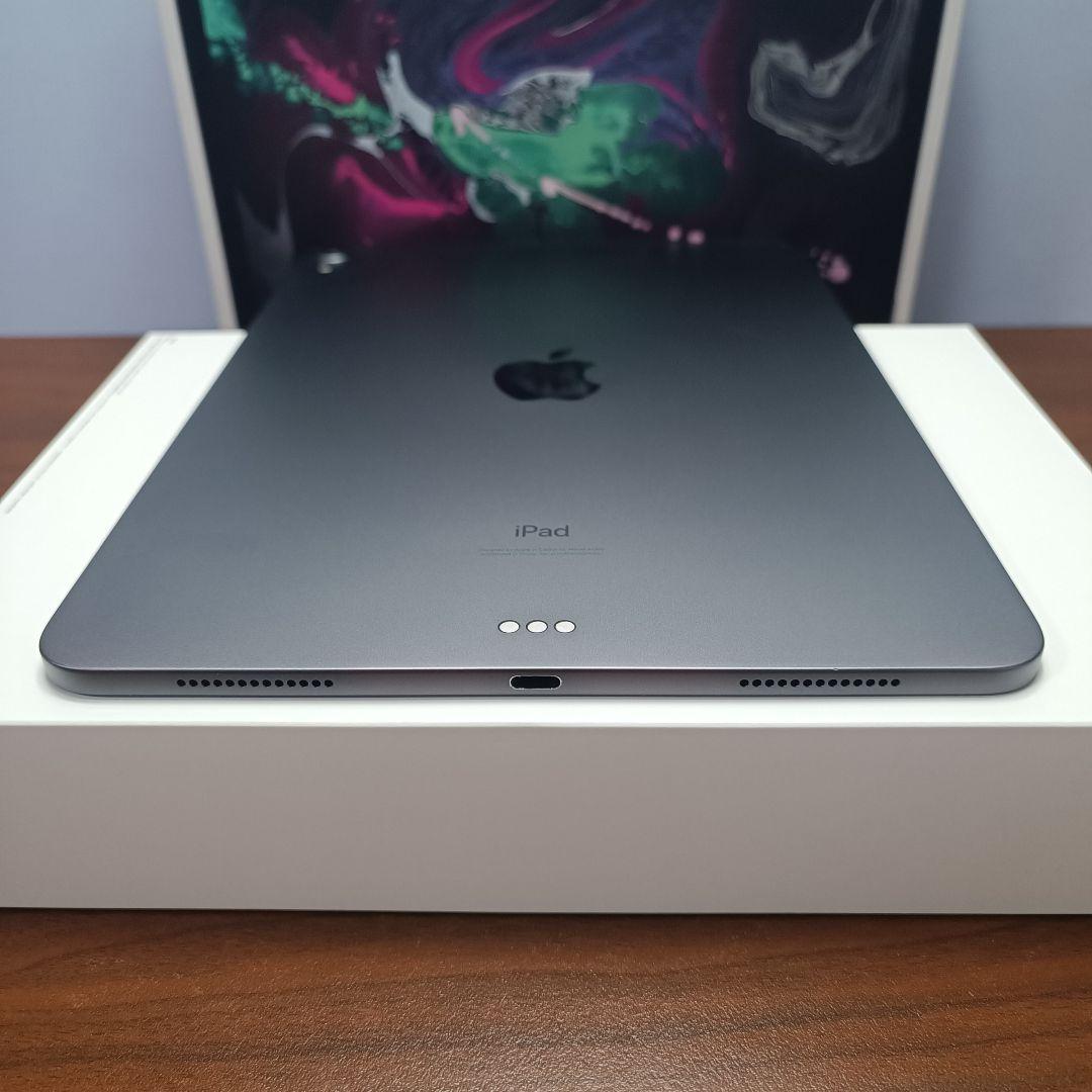 (美品) iPad Pro 11インチ 第1世代 64GB、 Keyboard