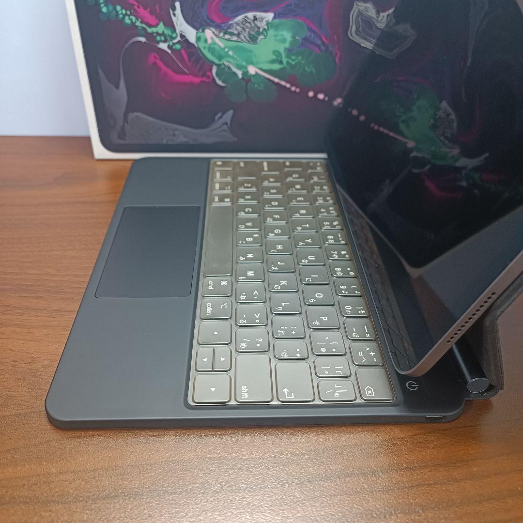 (美品) iPad Pro 11インチ 第1世代 64GB、 Keyboard
