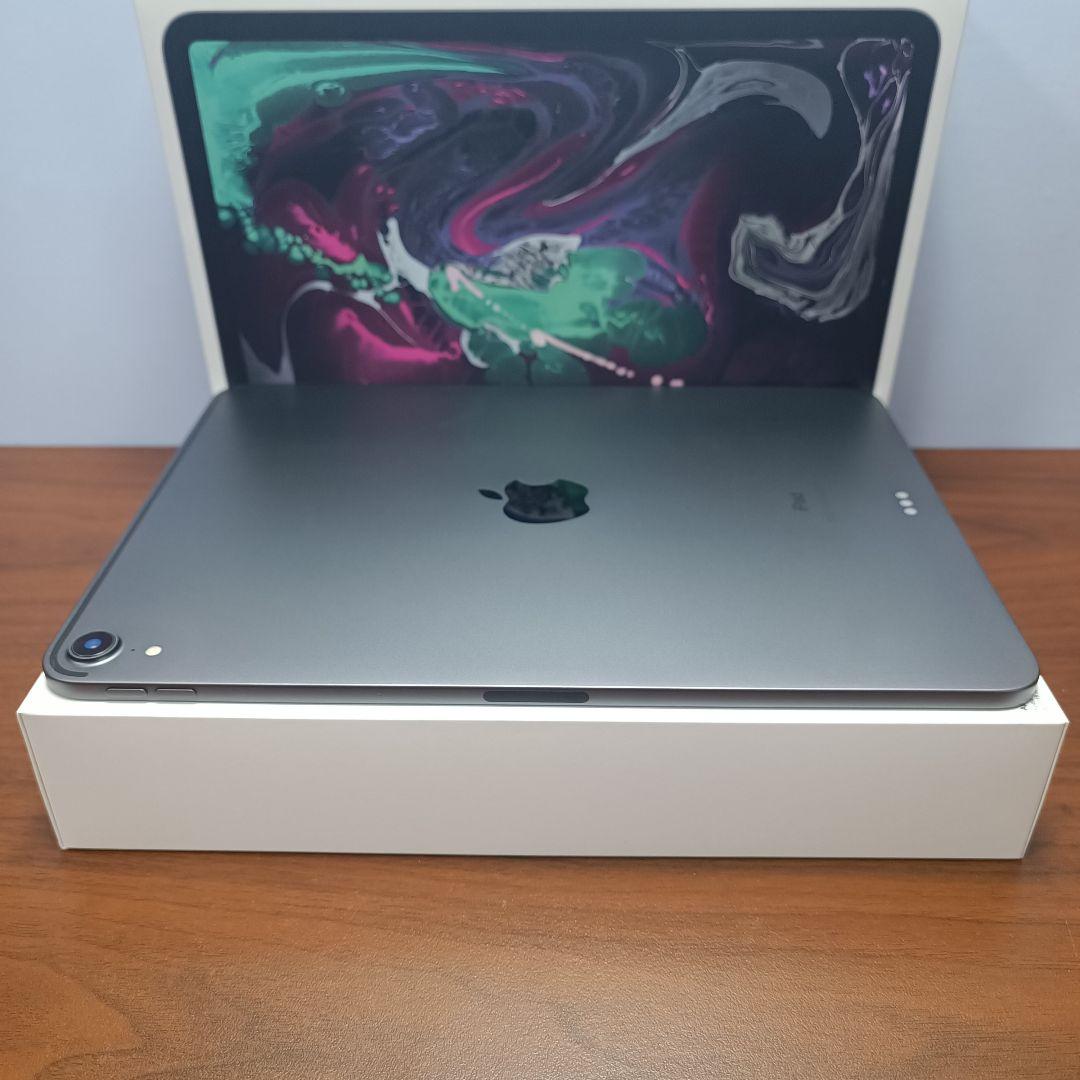 (美品) iPad Pro 11インチ 第1世代 64GB、 Keyboard