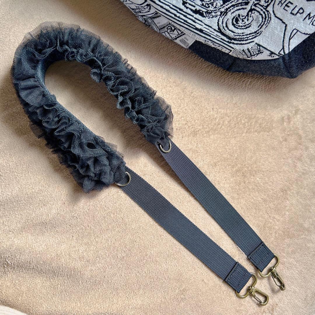 フリルショルダーの3wayアメコミまんまるデニムリメイクバッグ【ハンドメイド】