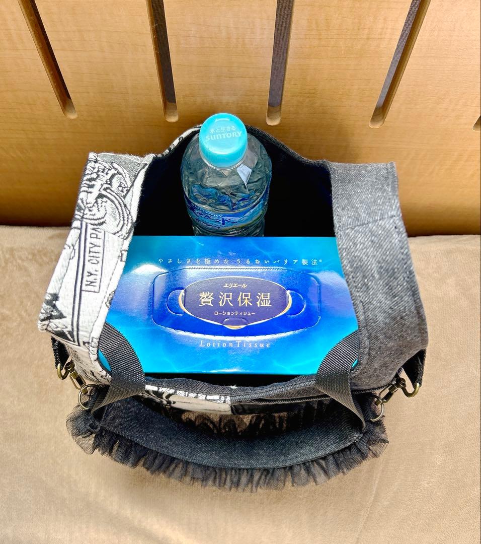 フリルショルダーの3wayアメコミまんまるデニムリメイクバッグ【ハンドメイド】