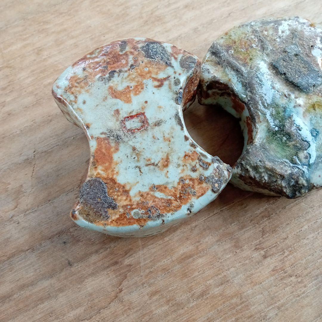 志野織部、香合サイズ高4.5センチ縦7せんち、横5せんち、