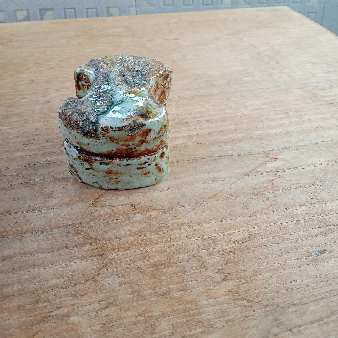 志野織部、香合サイズ高4.5センチ縦7せんち、横5せんち、