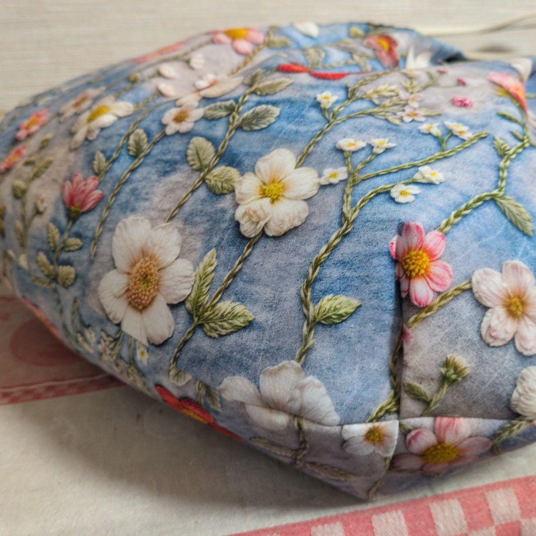 かず様　お花刺繍柄　LＬサイズ 　グラニーバッグ　ハンドメイド