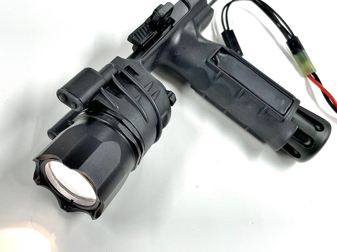 LAYLAX NITRO.Vo V900フラッシュライト ストライクヘッドver