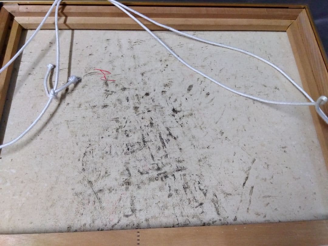 立体的な船のアート作品