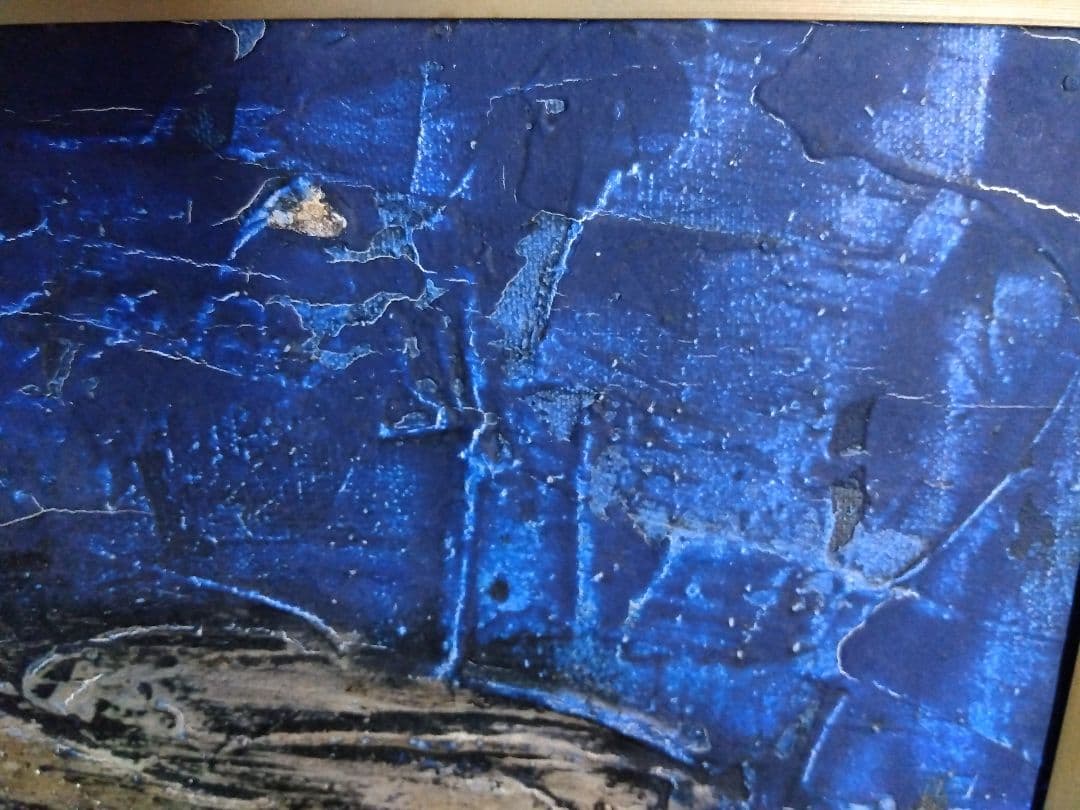 立体的な船のアート作品