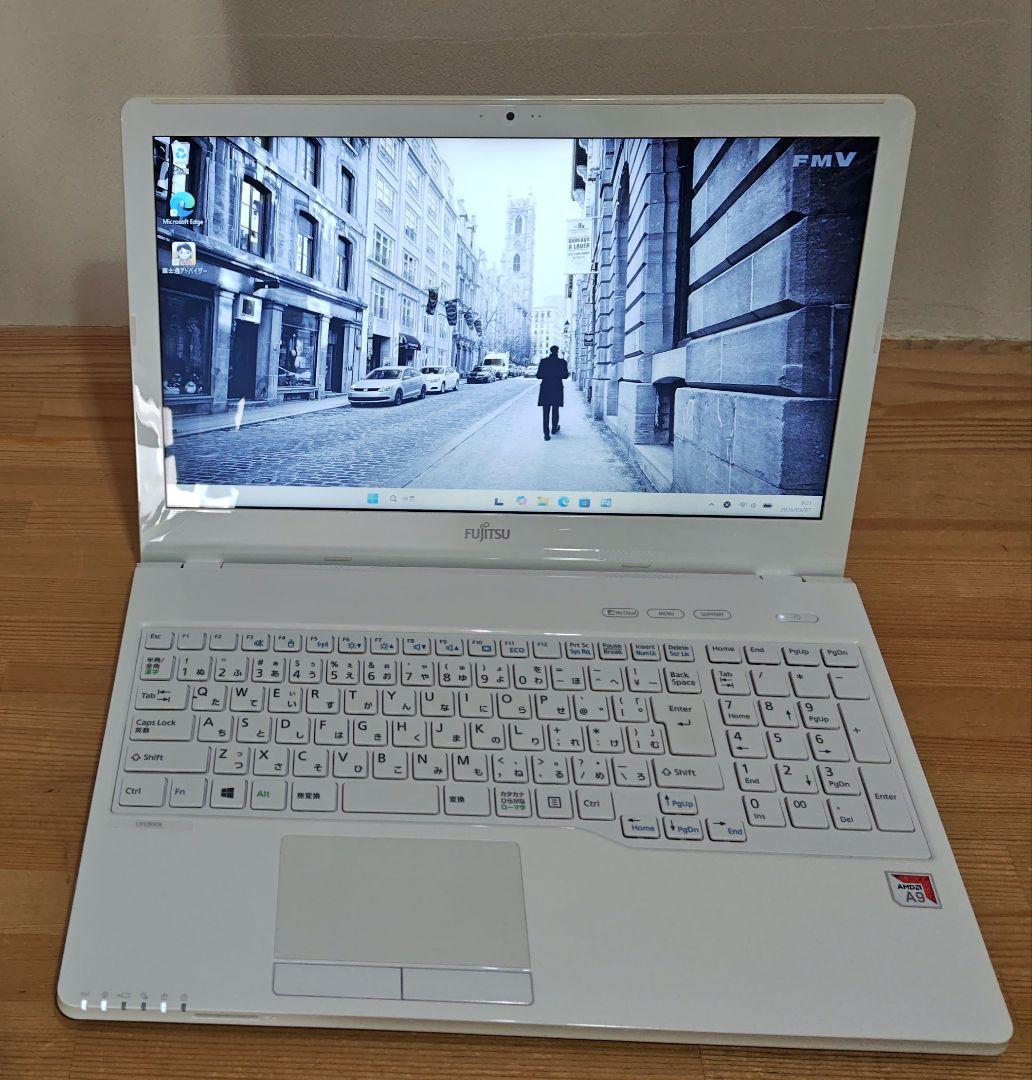 最新Windows11搭載ノートパソコン LIFEBOOK WAA/B3