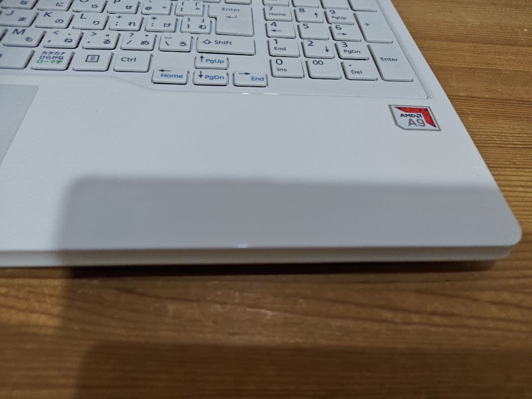 最新Windows11搭載ノートパソコン LIFEBOOK WAA/B3