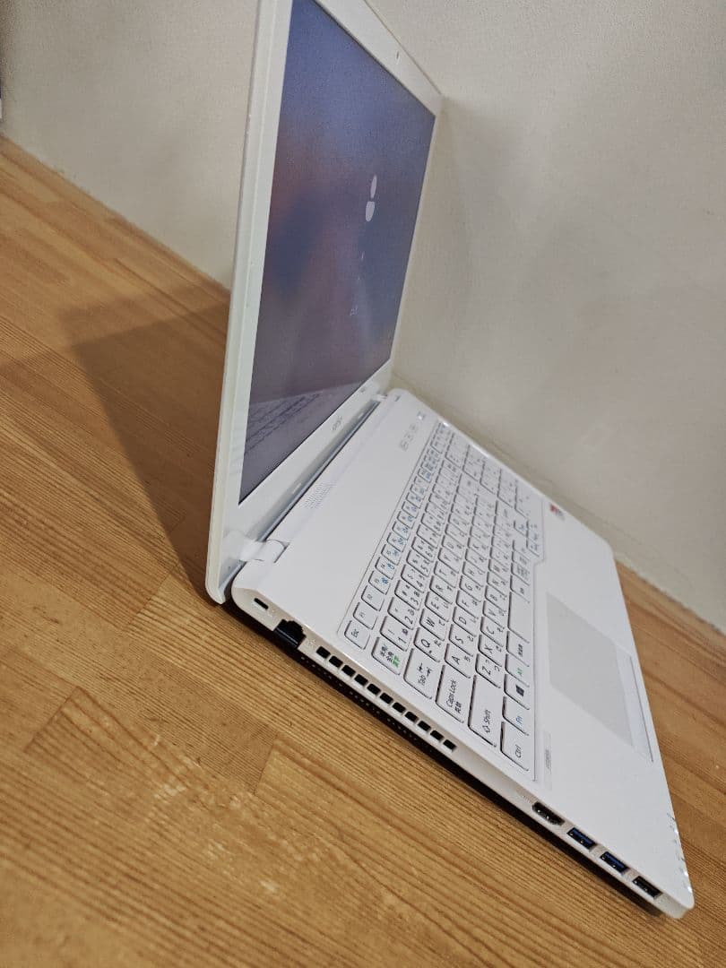 最新Windows11搭載ノートパソコン LIFEBOOK WAA/B3