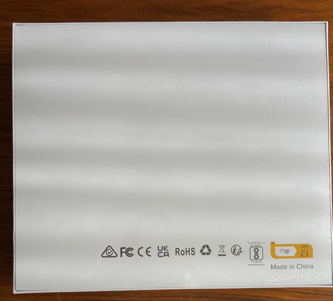 UPERFECT 15.6型モバイルモニター FHD 自立式 USB-C対応