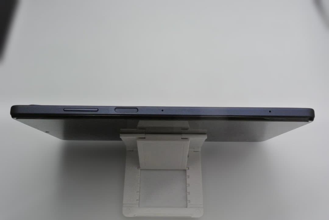 Lenovo docomo dtab Compact d-42A ネイビー