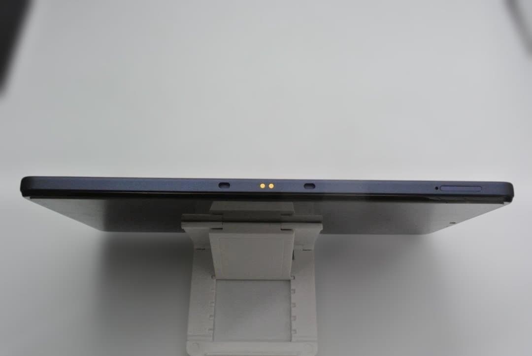 Lenovo docomo dtab Compact d-42A ネイビー