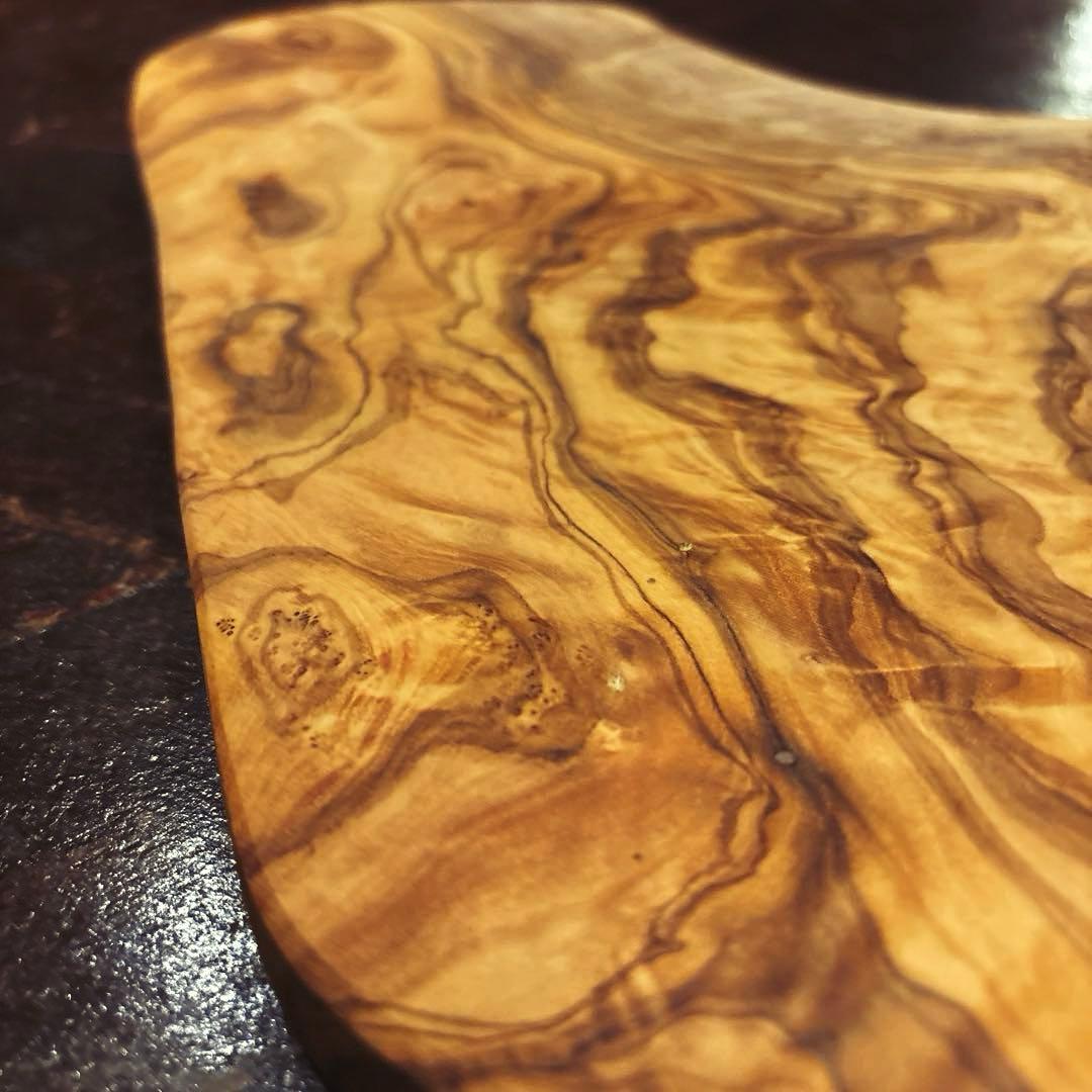 【AfricanSquare】オリーブナチュラルカッティングL NO3チュニジア