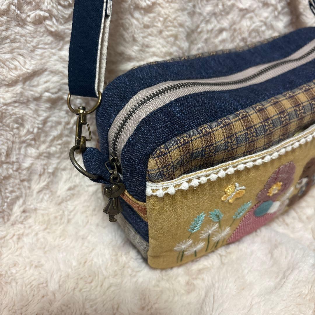 スーちゃんショルダーバッグ