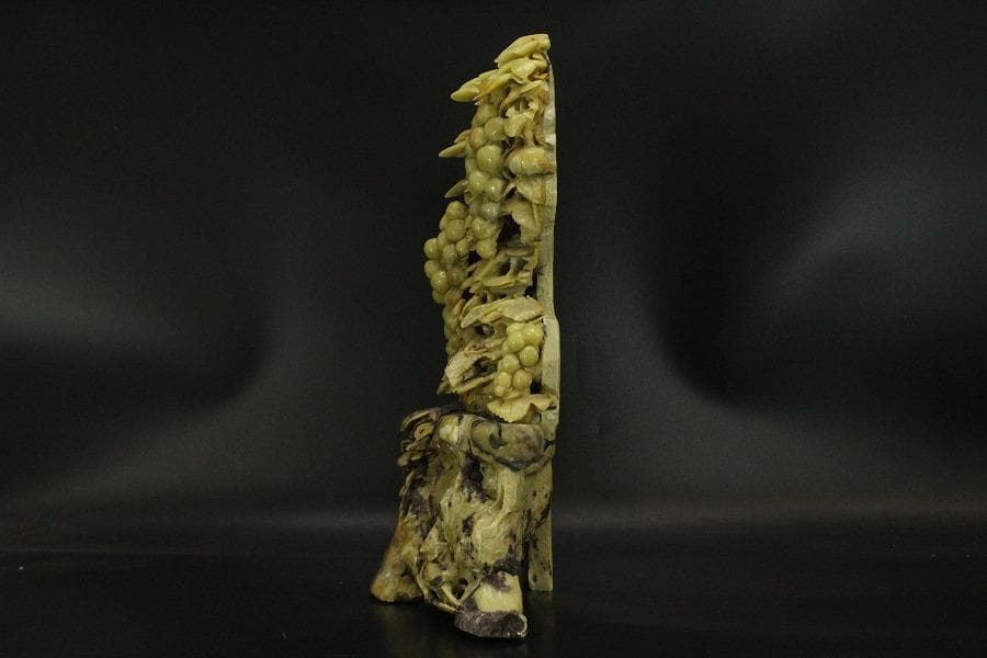 中国美術 青田石雕 刻葡萄木 置物 寿山石 鑑賞石(ZE874)