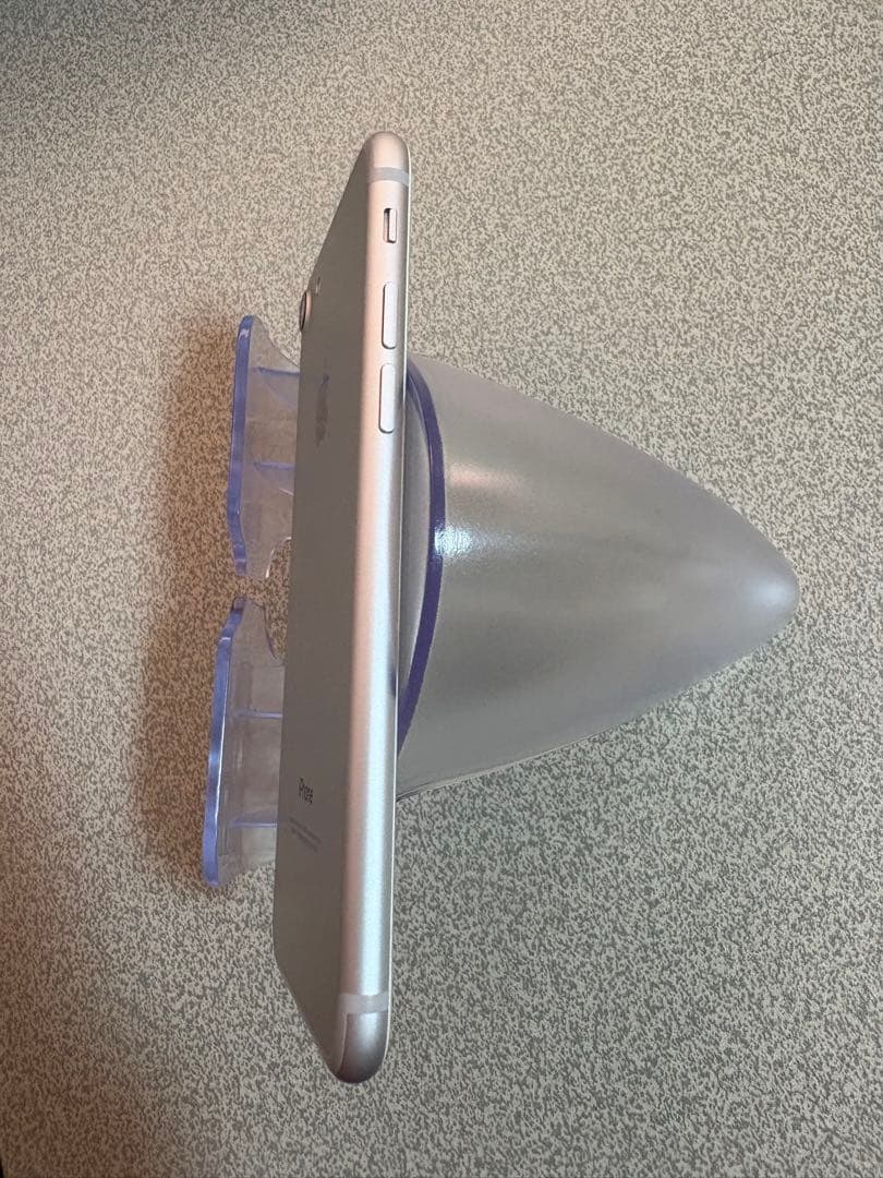 【美品】iPhone7 シルバー 32GB 94%