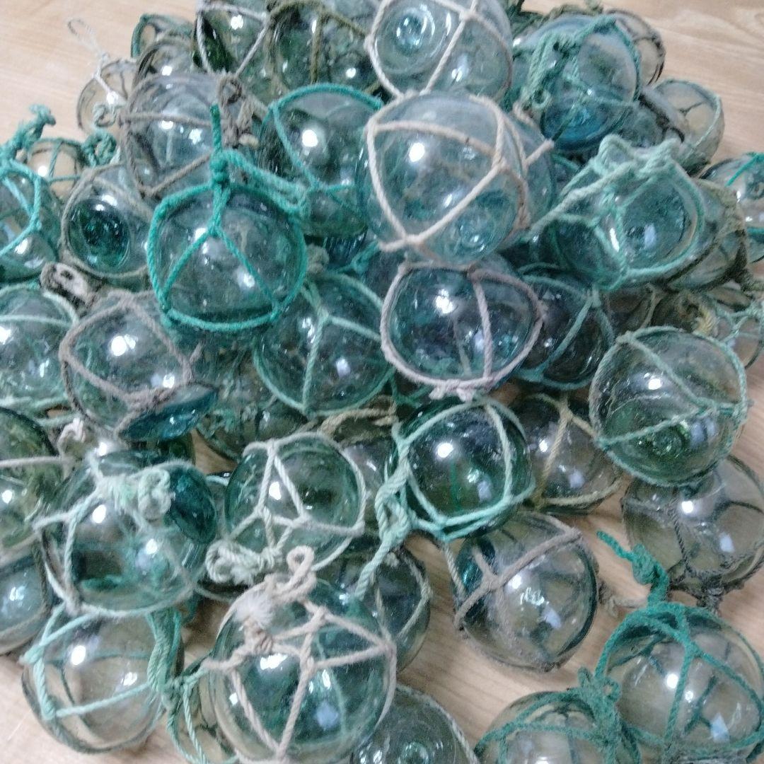 とも様おまとめ専用です。ガラス浮き球９７個＋７個　計１０４個　画像1枚目＋2枚目