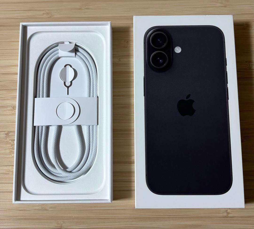 【美品】iPhone16 128GB ブラック