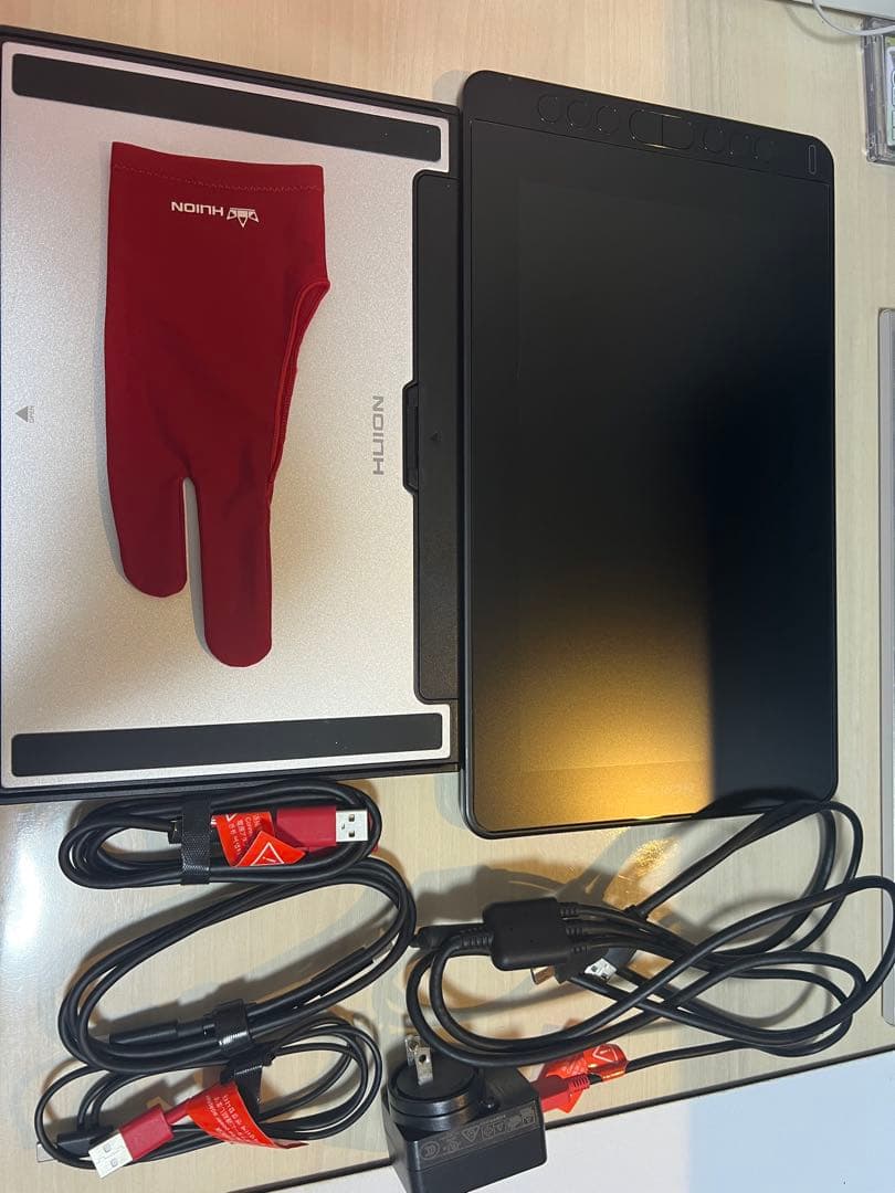【美品】HUION 液タブ Kamvas 12 豪華版 11.6インチ