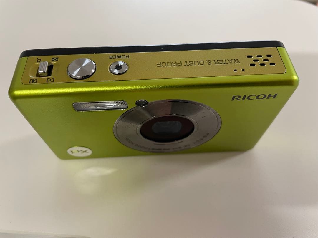 RICOH 防水・防塵 コンパクトデジタルカメラ