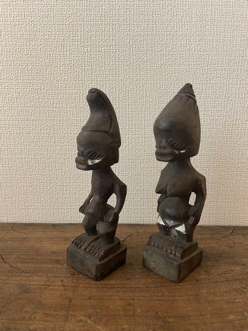西アフリカ ヨルバ族 木彫人物像 二体