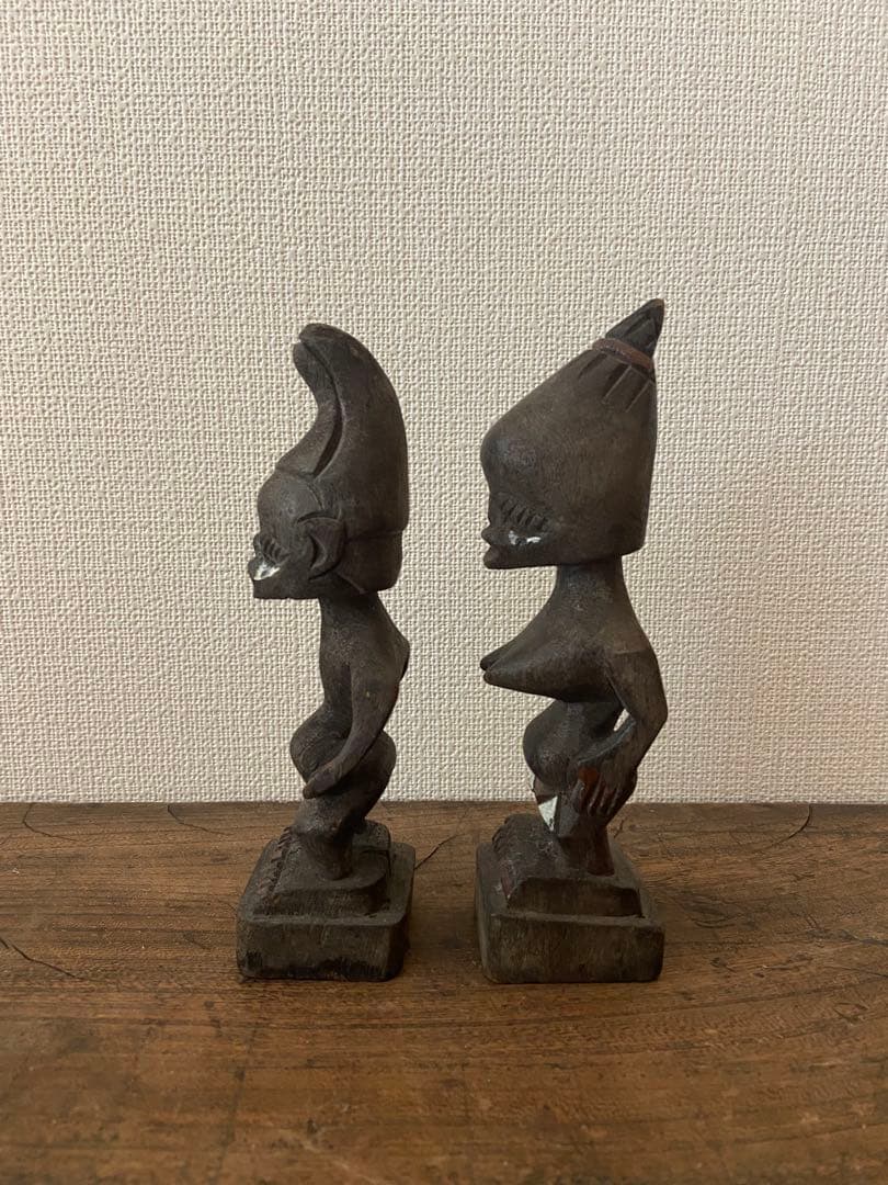 西アフリカ ヨルバ族 木彫人物像 二体