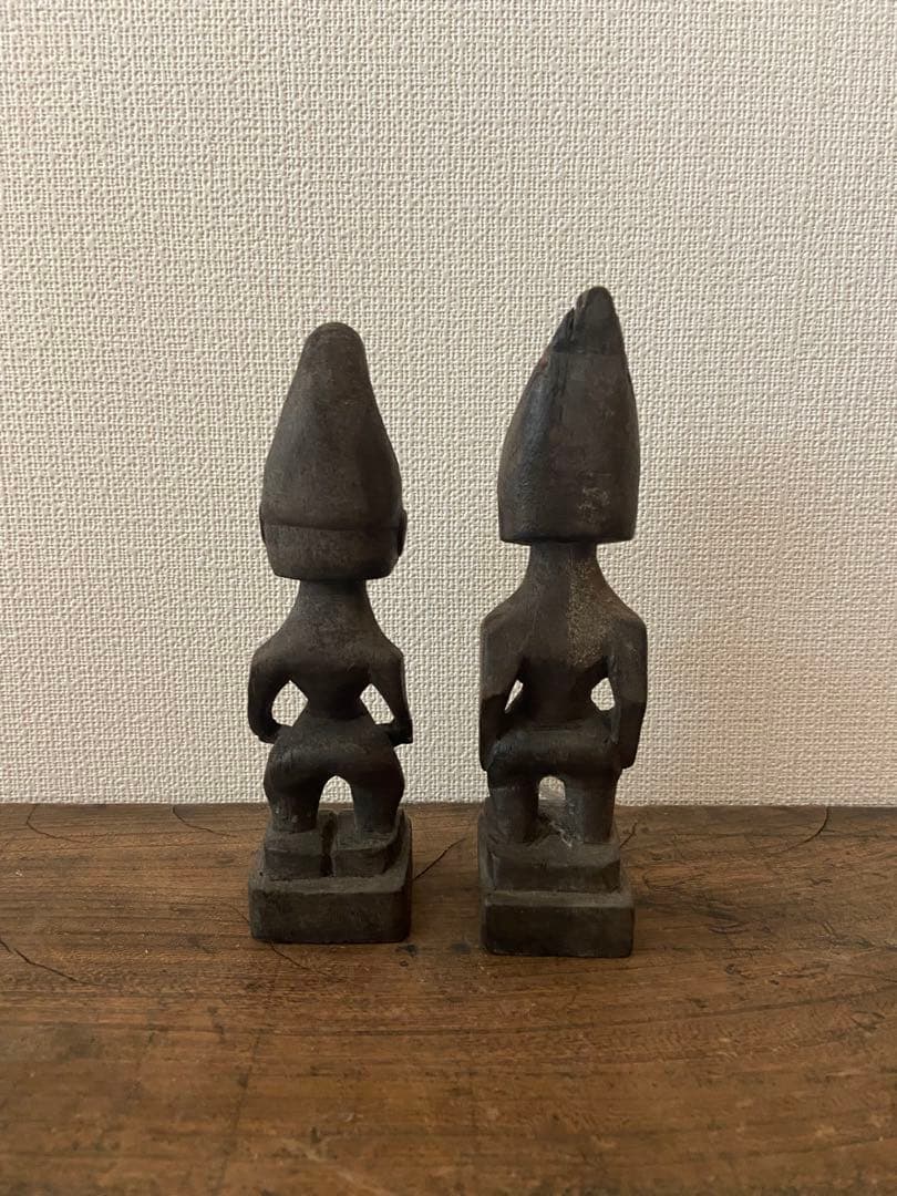 西アフリカ ヨルバ族 木彫人物像 二体