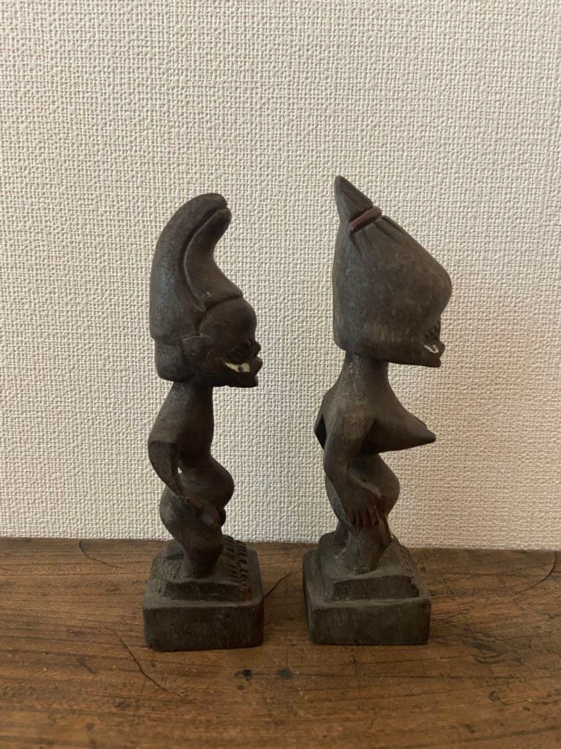 西アフリカ ヨルバ族 木彫人物像 二体