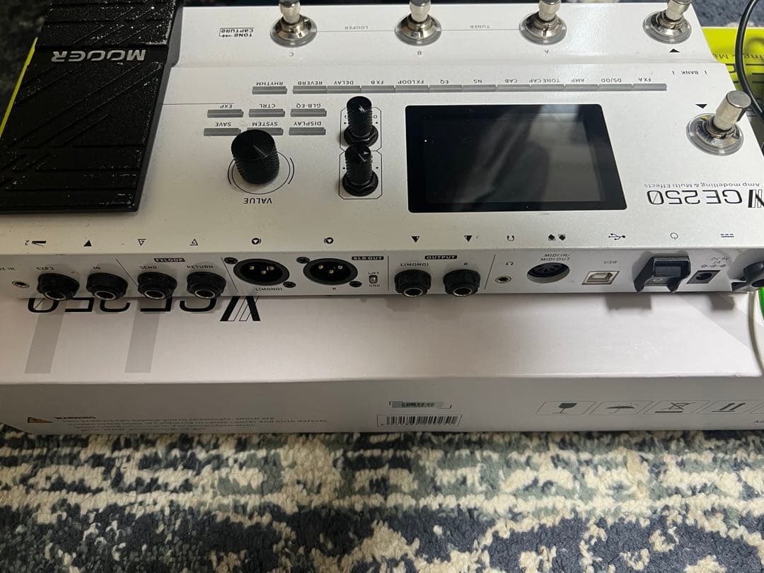 MOOER GE250 マルチエフェクター