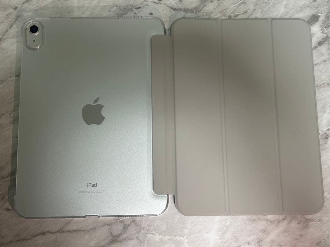 iPad 第10世代 シルバー64GB 2022年モデル WiFiモデル