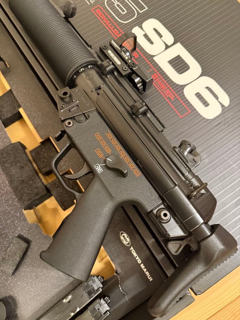 マルイ　次世代電動ガン　mp5sd6