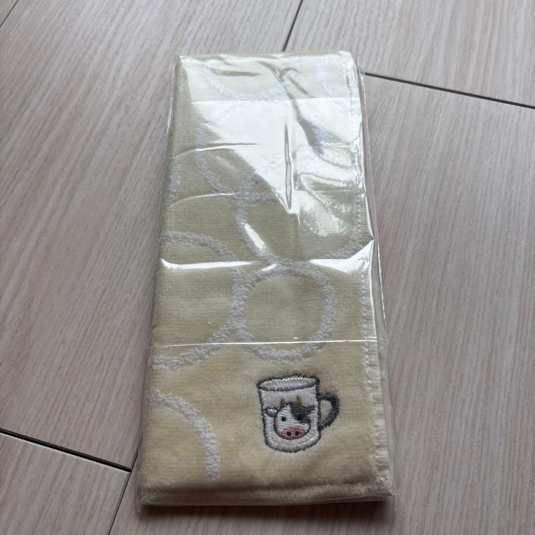 おまけ付♪ 新品未開封　シャルレ　冷感敷きパッド　シングル