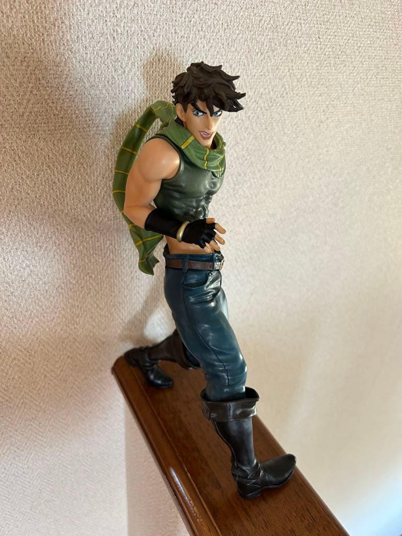 ジョジョ 一番くじ　ジョナサン　ジョセフ　仗助　フィギュア
