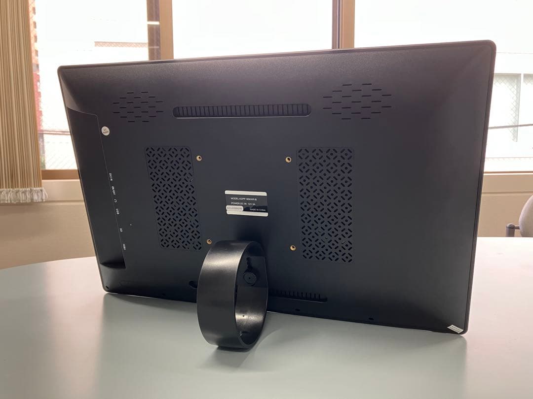 【大特価】大画面18.5インチ　液晶デジタルサイネージ/フォトフレーム