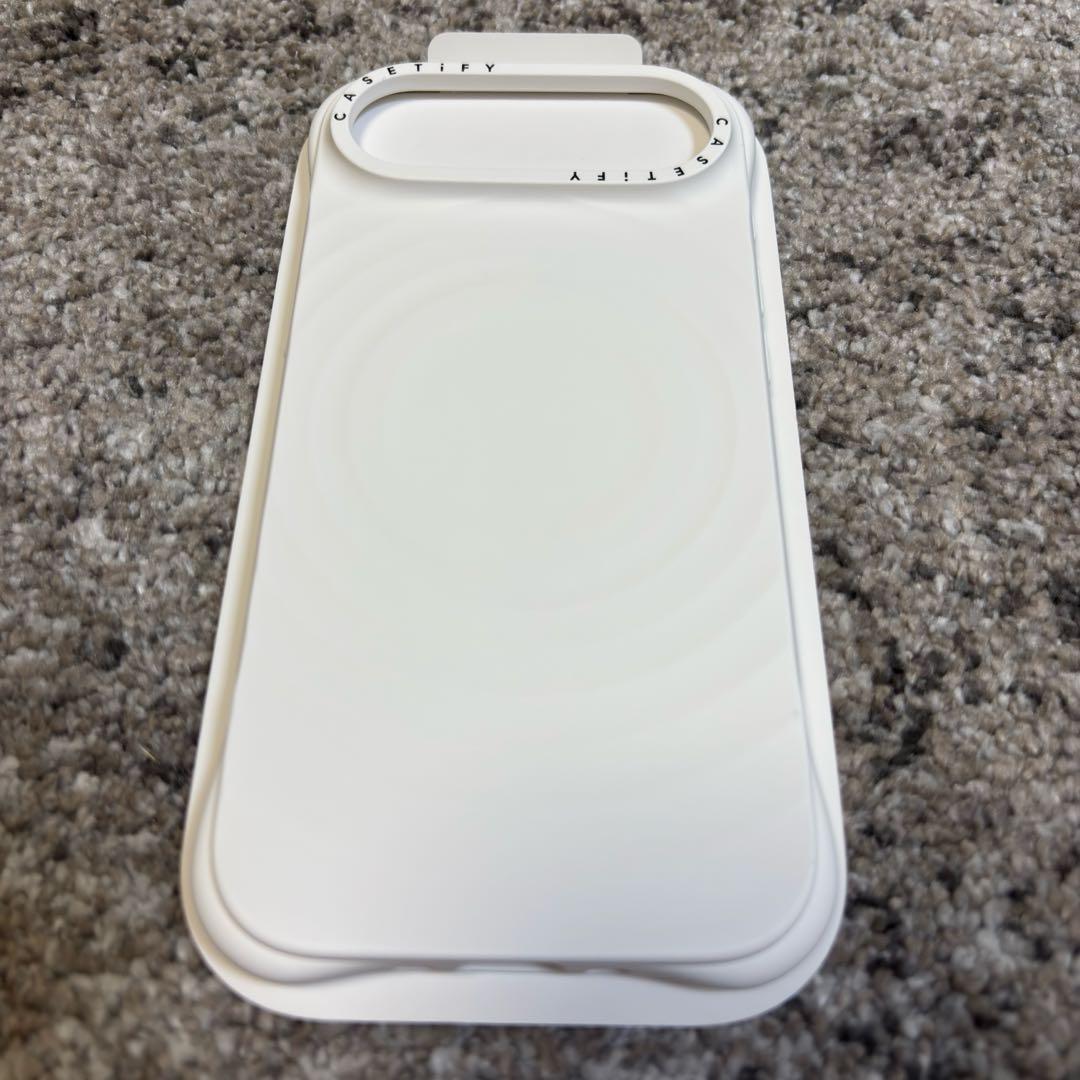 CASETiFY iPhoneAir ウェーブシリコンケース 白 ホワイト