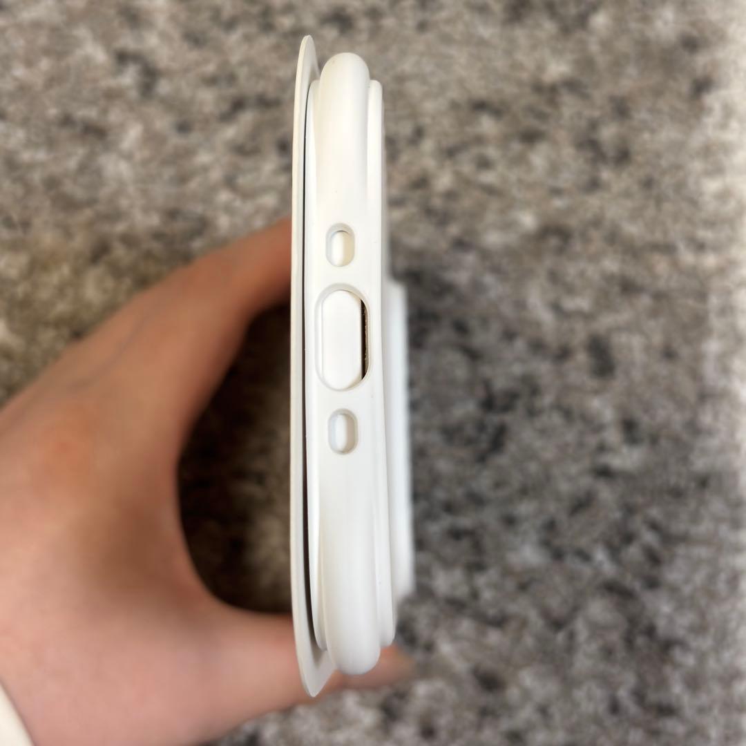 CASETiFY iPhoneAir ウェーブシリコンケース 白 ホワイト